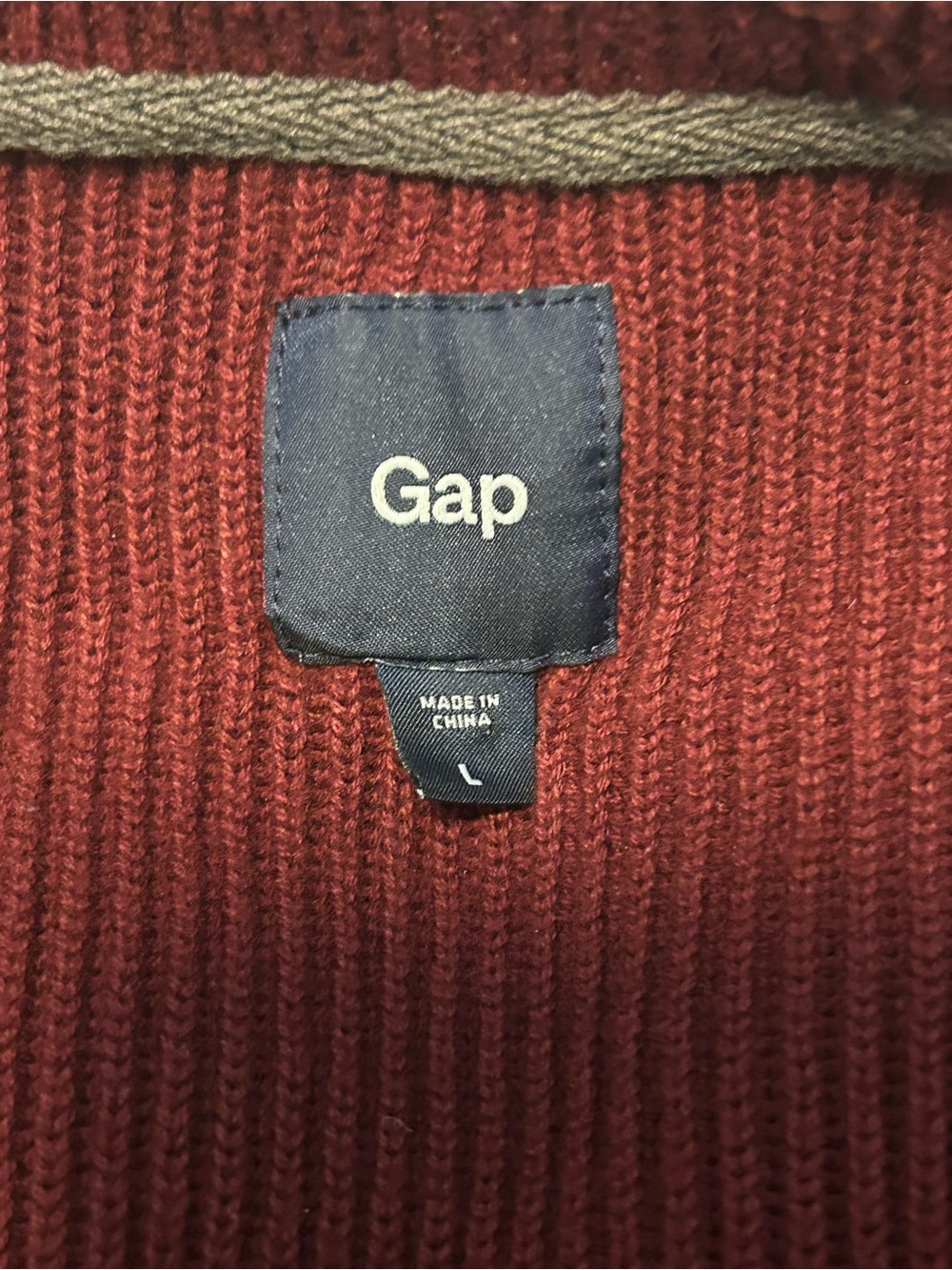 GAP Men's Ribbed Wine Crewneck Sweater